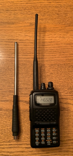 http://www.arrl.org/images/view/OTA/Radio_Operating_from_Summits/Photo_1_low___Handheld_transceiver_and_half_wave_antenna.jpg