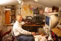 K6EI in his tidy shack