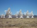 Antennas pointing near the horizon at the VLA. [Sterling Coffey, N0SSC, photo]