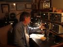 Tuning around 40m for contacts during Straight Key Night.