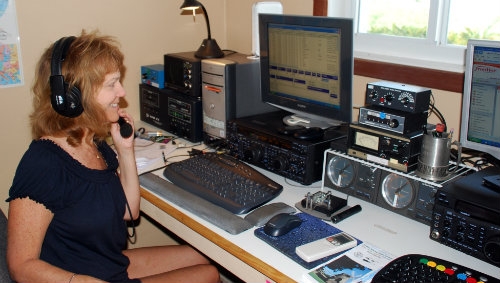 Buy Amateur Radio 16