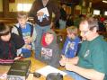 John, WB4YJT makes a quick band change on the Ventenna HFp portable antenna.
