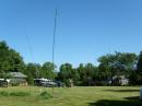 Looking North at the antenna array on Sunday morning, the 20 Meter EDZ can faintly be seen between the two masts.