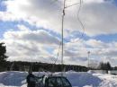 Here I am wondering if the wind will topple over my Festiva with with my homebuilt 7 element 2m and 15 elemenent .7m quagi flappin' in the breeze.  (it was cold)