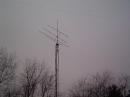 UHF 60 FOOT TOWER @ W3KWH ANTENNAES 15 ELE 222 MHZ / 30 EL 432/ 45 EL LOOPER 903/55 EL LOOPER 1296 ALL FED WITH 7/8 INCH HARDLINE.